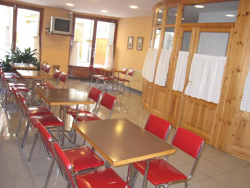 Fonda Agusti Hotel Esterri d'Àneu Buitenkant foto