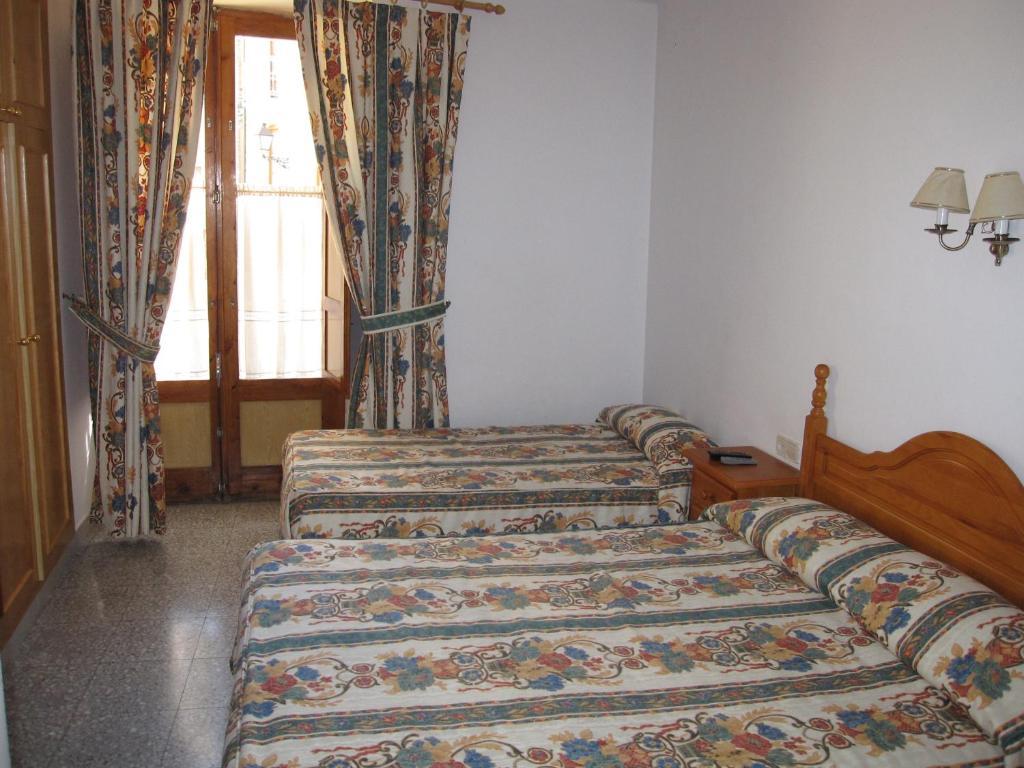 Fonda Agusti Hotel Esterri d'Àneu Kamer foto